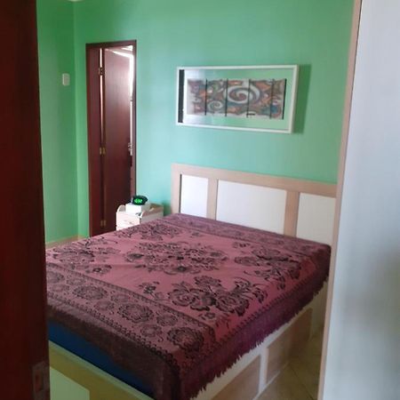 Apartamento Com Estacionamento, Telas Nas Varandas 阿拉亚尔-杜卡布 外观 照片