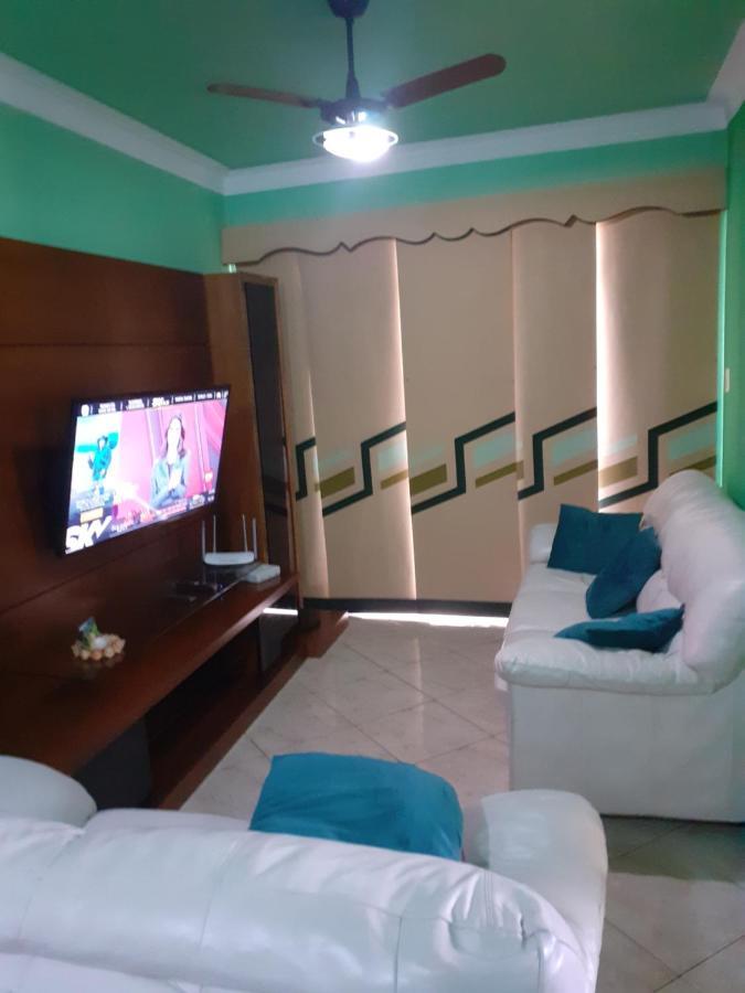 Apartamento Com Estacionamento, Telas Nas Varandas 阿拉亚尔-杜卡布 外观 照片
